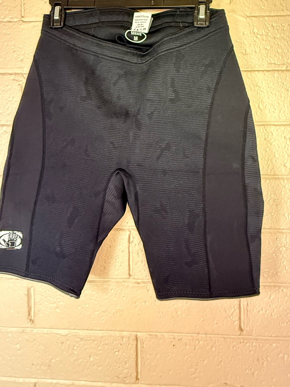Body glove Men's Black Neoprene Swim/Surf Shorts
